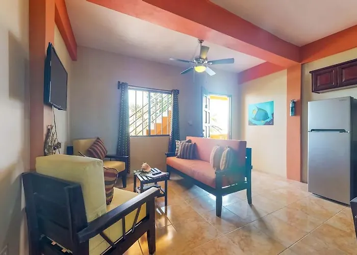 Apartment Western #6 At Laguna San Pedro (Ambergris Caye)